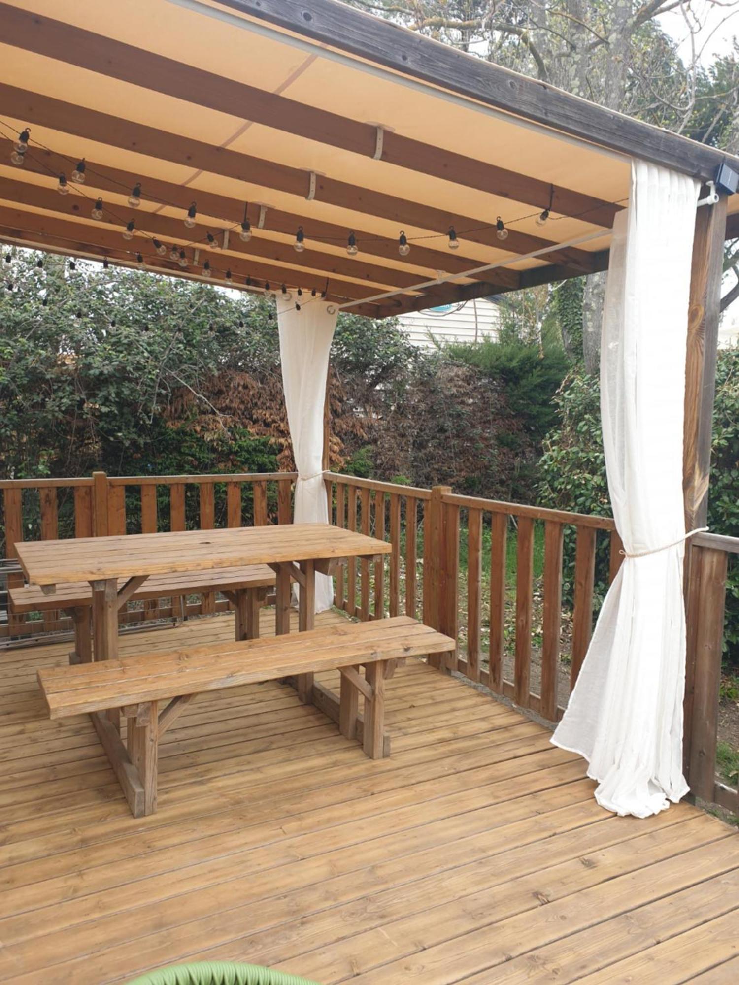 Camping Domaine Des Iscles La Roque d'Antheron Bagian luar foto